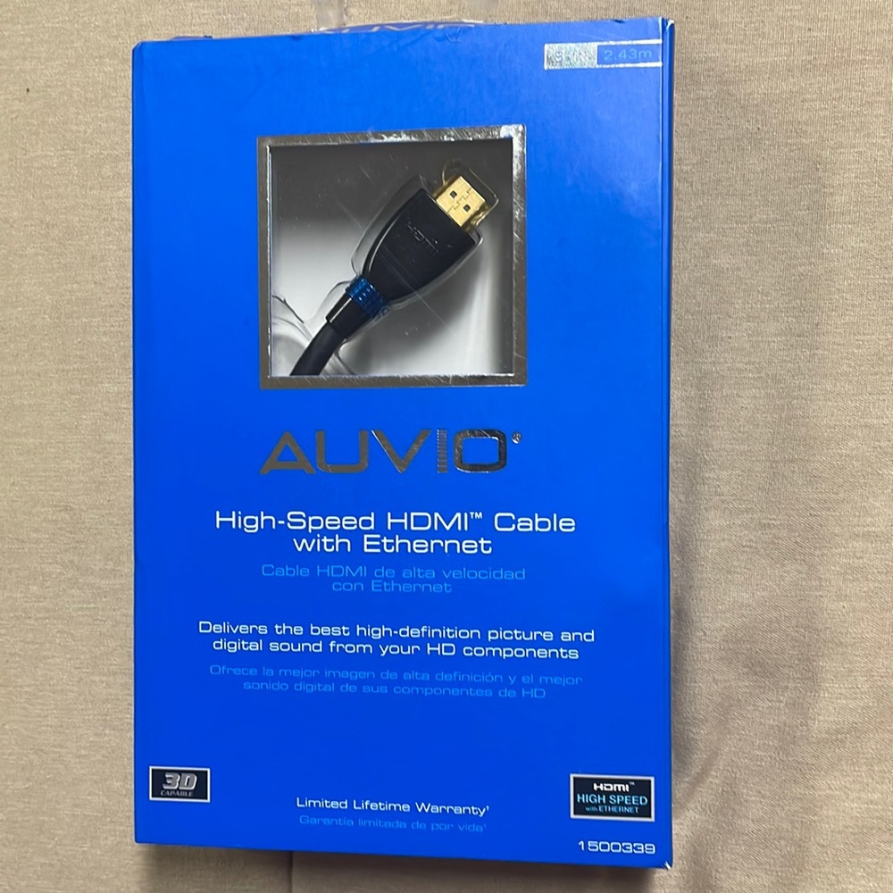 NIB 8ft HDMI Ethernet cable by Auvio